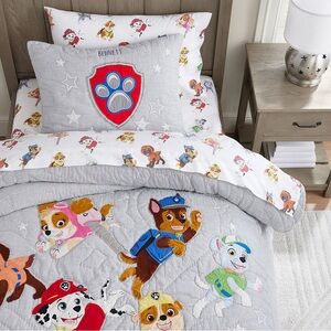 Pottery Barn Kids Paw Patrol 4 piece Full/Queen Bedding